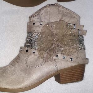 Not Rated Womens Midas Ankle Bootie
